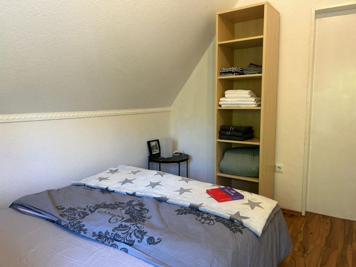 Gemuetliches Familienhaus - Fuehlt Euch Wohl Apartman Oldenburg Kültér fotó