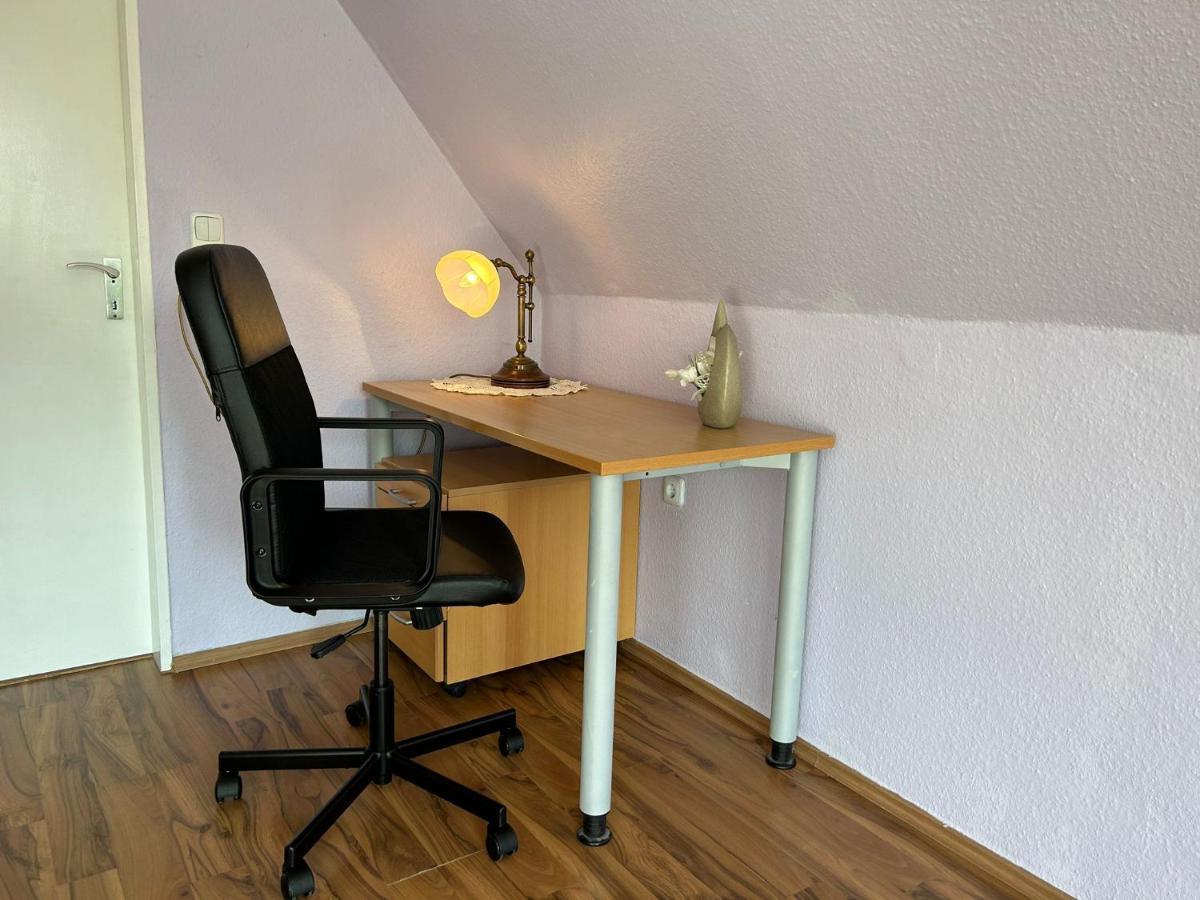 Gemuetliches Familienhaus - Fuehlt Euch Wohl Apartman Oldenburg Kültér fotó
