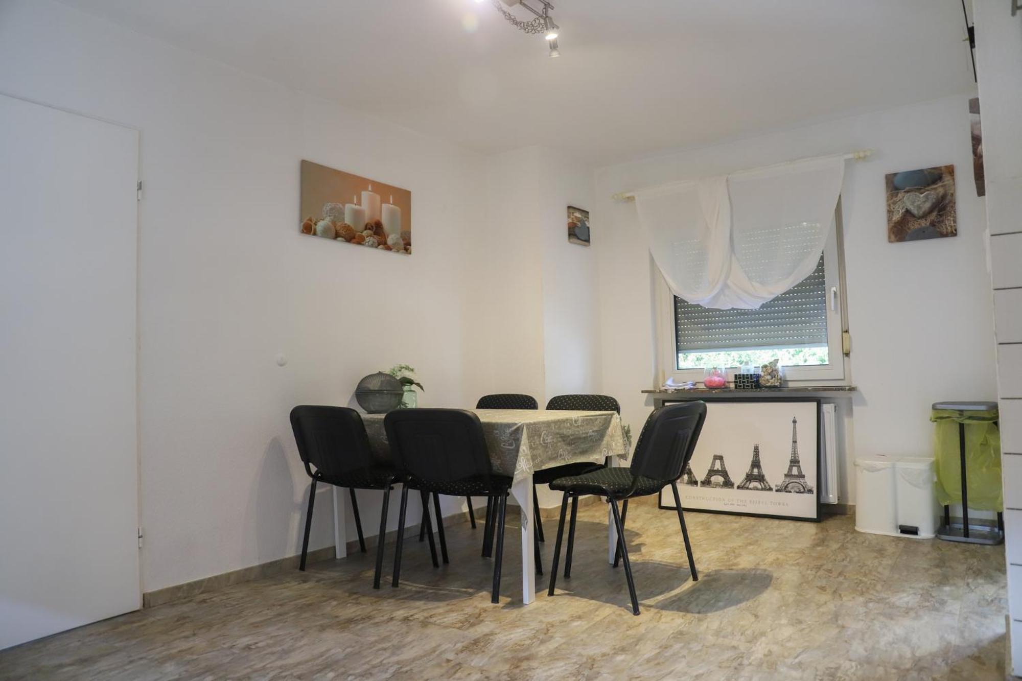 Gemuetliches Familienhaus - Fuehlt Euch Wohl Apartman Oldenburg Kültér fotó